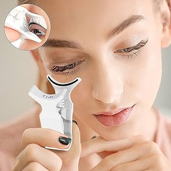 π Magnetic Eyelashes + Applicator β Fast β¨ Reusable ποΈ